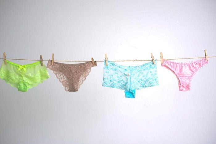 Como Lavar Sua Calcinha Corretamente: 5 Dicas