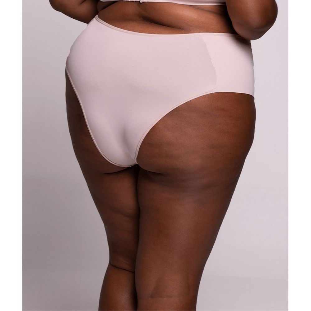Calcinha cintura alta em microfibra shape S6031 S6031 - PRETO - Sizely  Luxury Underwear