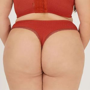 Calcinha Fio Dental Cintura Alta Plus Size Nayane