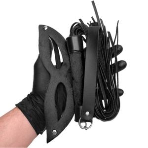 Kit Tiazinha Com Chicote 40cm Pelúcia Dominatrixxx