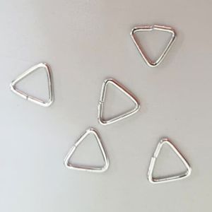 TRIANGULO 11.00 X ALT 10.00MM ARGOLA ALUMÍNIO 1 MIL