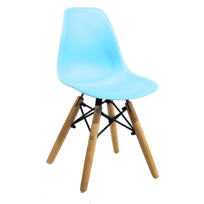 Cadeira Eames Infantil Base Madeira Sem Braço Azul Claro