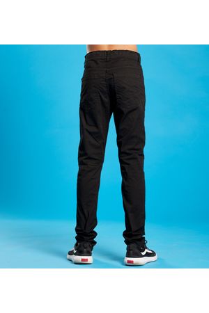 Calça Jeans Slim Essencial Black