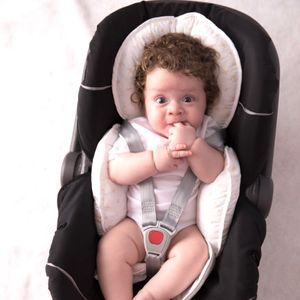 Capa Anatômica Para Bebê Conforto E Carrinho Mami 70cm X 45cm Contem 01 Un