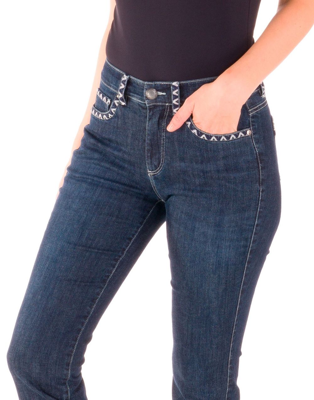 bordado em calça jeans