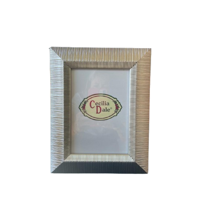 Porta Retrato Mdf Chanfro Prata (foto 13x18) - 19,1x24,2x1,9cm