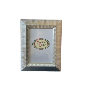 Porta Retrato Mdf Chanfro Prata (foto 13x18) - 19,1x24,2x1,9cm