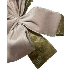 Laço Duplo Rosa/nude Com Fitas Aveludadas Em Poliester 30x30cm