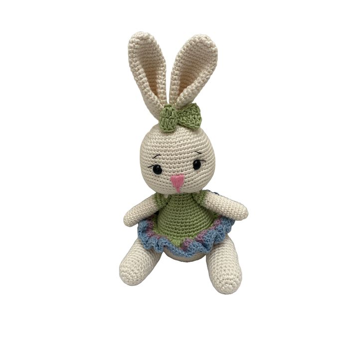 Coelha Em Croche Artesanal Com Vestido Verde 27x15x10cm