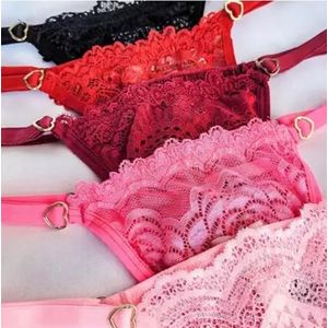 Kit 2 Calcinhas em Renda - Coracao - Cores Variadas
