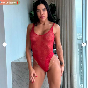 Body Barcelona - Sexy com Transparência e Decote nas Costas - Vermelho
