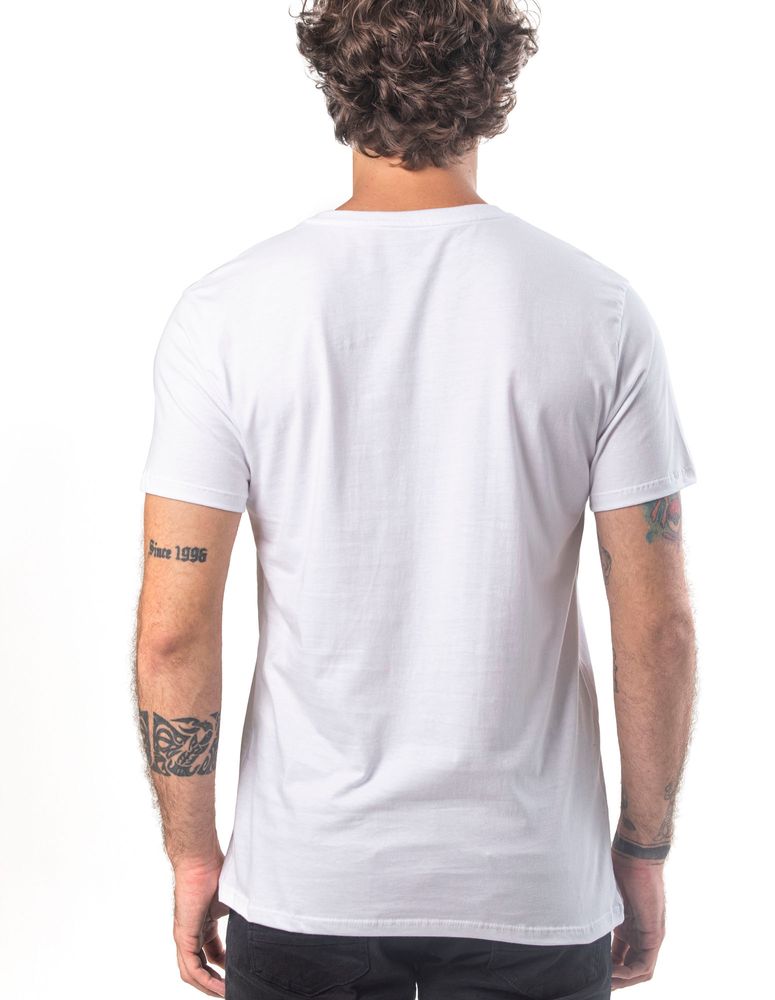 Camiseta Especial Gola V Essential Branco