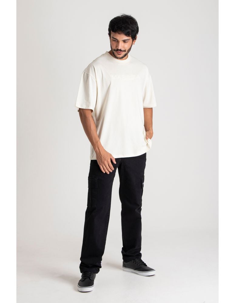 Camiseta Especial Oversized Emboss