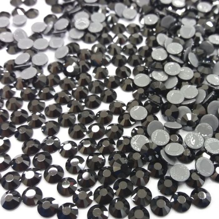 Strass Base Reta Hotfix Swa Jet Hematite - SS16(3,80-4,00mm) 18 Peças