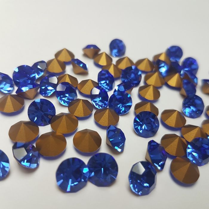 Strass Diamond Safira - SS8,5/PP18(2,40-2,50mm) 1.440 Peças