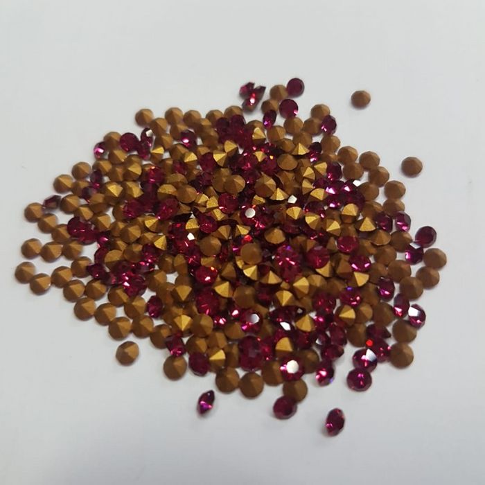 Strass Diamond Ruby - SS10/PP21(2,70-2,80mm) 1.440 Peças