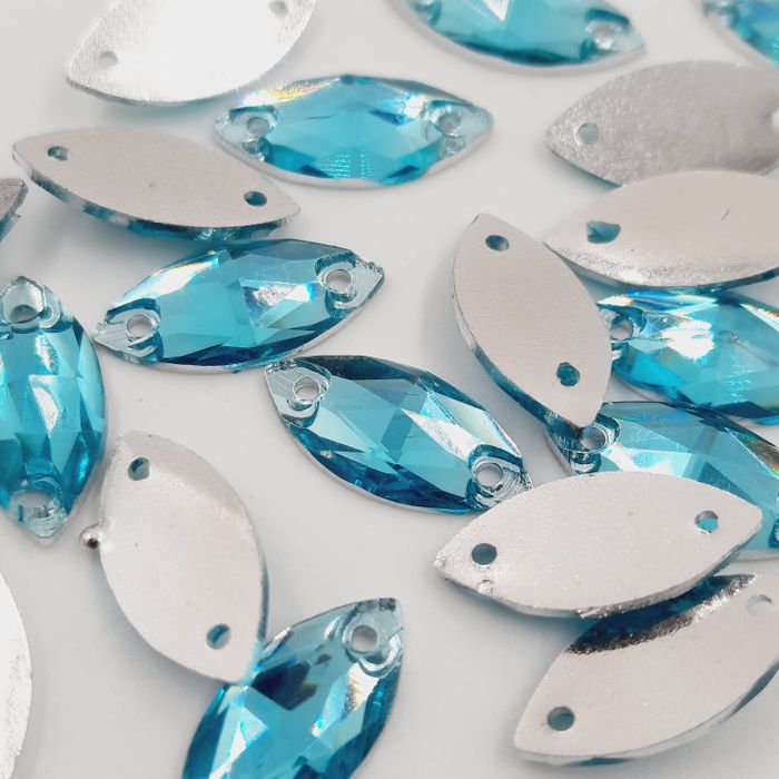 Chaton Acrílico Navete 2 Furos Aquamarine - 7x15mm com 50 Peças