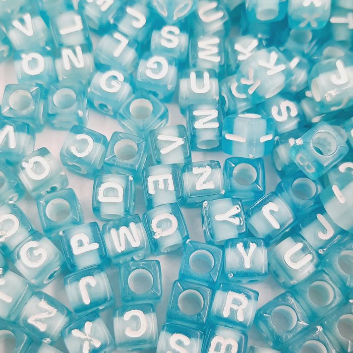 Miçanga Letrinha Quadrada Transparente Azul - 6mm 25g