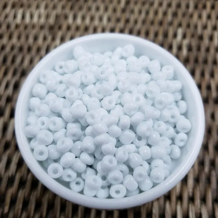 Miçanga Chinesa Fosca Branca 41 - 6/0(4,1mm) 25g