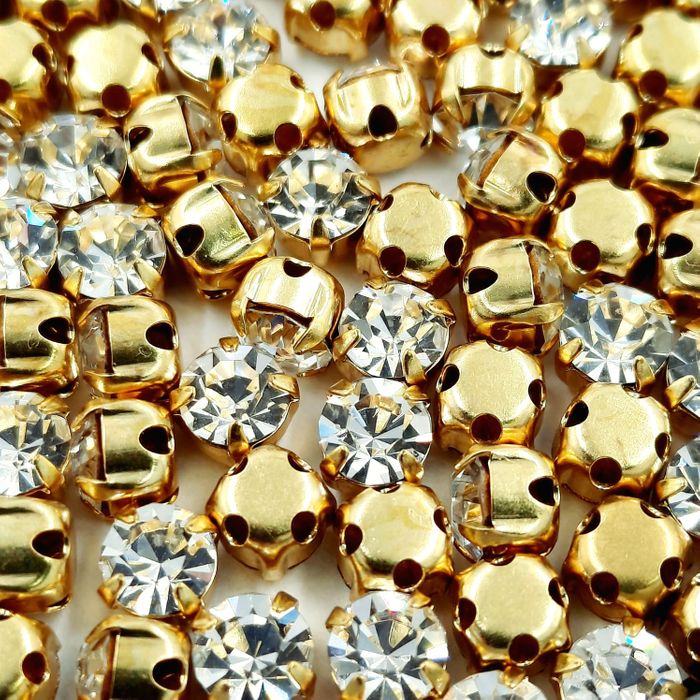 Engrampado Caixa Alta Cristal Base Dourado - SS16(3,80-4,00mm) 1.440 Peças