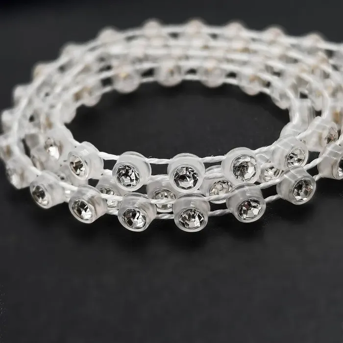 Strass em Corrente Base Plástica Cristal - SS12/PP24 (3,00-3,20mm) 9,14 Metros