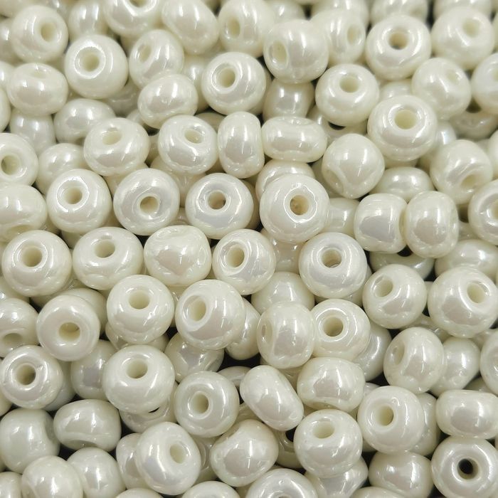 Miçanga Asmara Fosca Perolada Champagne 46105 - 6/0(4,1mm) 25g Aprox. 300 Peças