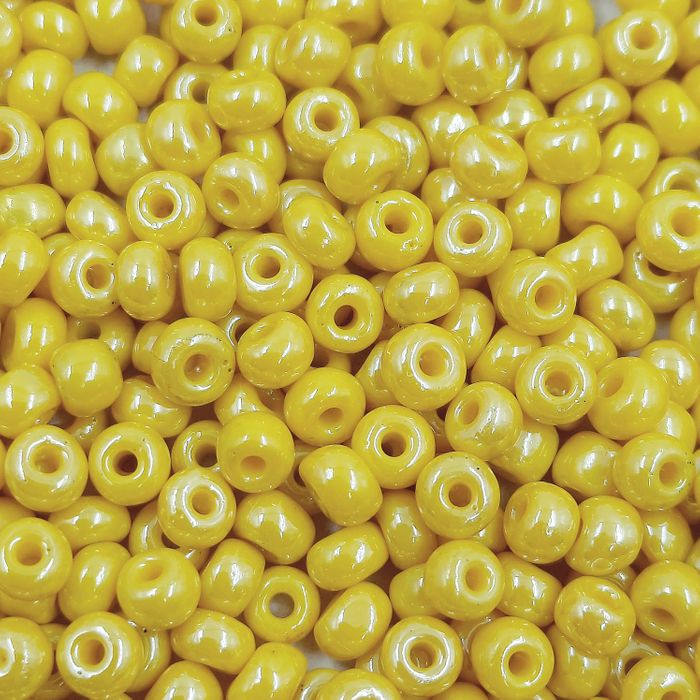Miçanga Asmara Fosca Lustrosa Amarelo 88110 - 6/0(4,1mm) 500g