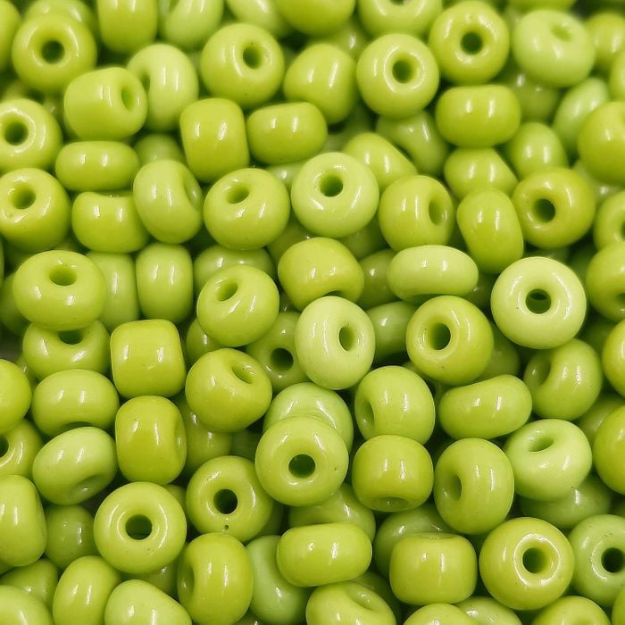 Miçanga Asmara Fosca Verde Claro 53310 - 9/0(2,6mm) 25g Aprox. 1.200 Peças