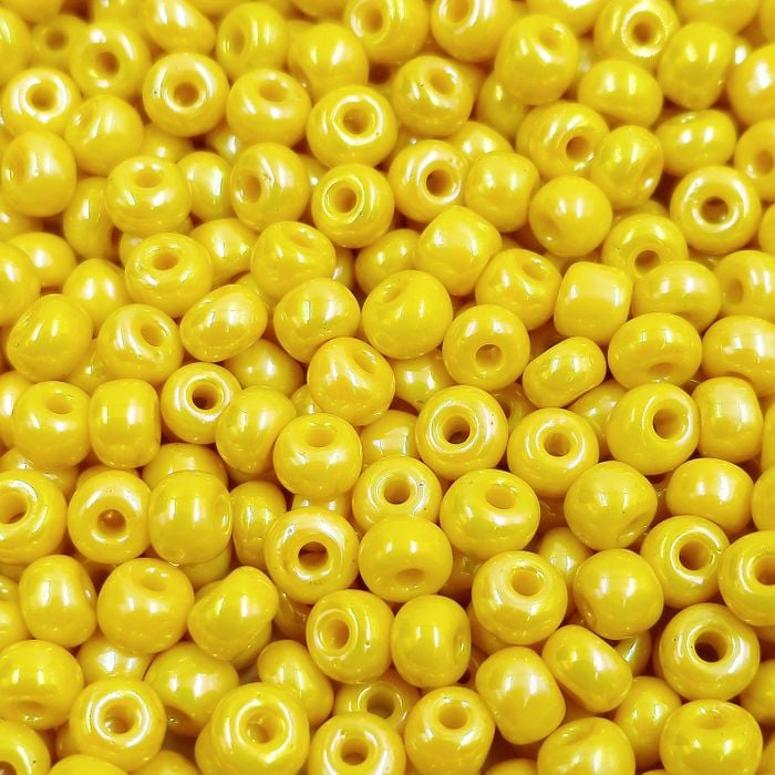 Miçanga Asmara Fosca Amarelo Aurora Boreal 84130 - 9/0(2,6mm) 25g Aprox. 1.200 peças