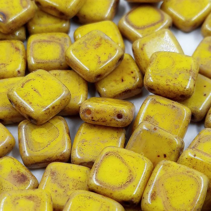 Quadrado 2 Furos Amarelo - 6x6mm 120 Peças