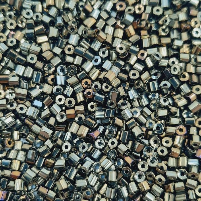 Vidrilho Preciosa Ornela Bronze 59115 - 9/0 25g Aprox. 1.200 peças