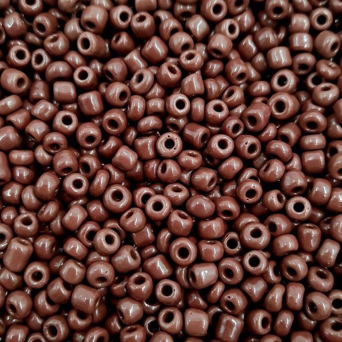 Miçanga Chinesa Fosca Marrom 46 - 6/0(4,1mm) 25g Aprox. 260 Peças