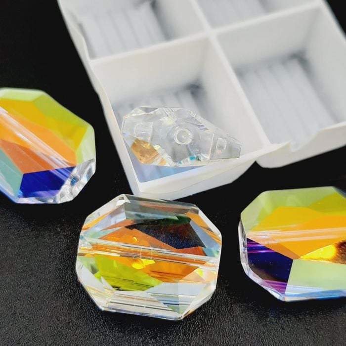 Octagonal Swarovski Com Furo Passante - 18mm 4 Peças