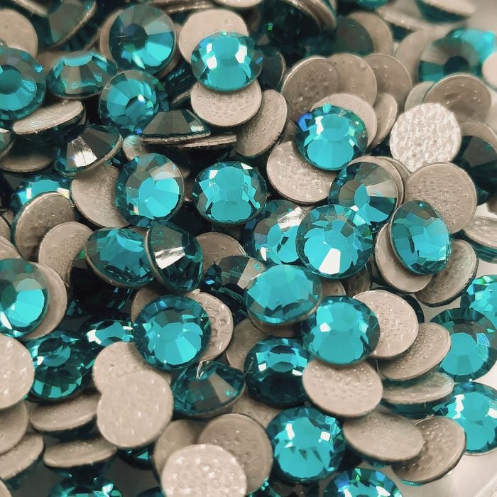 Strass Base Reta Hotfix Tcheco Blue Zircon - SS20(4,60-4,80 mm) 18 Peças
