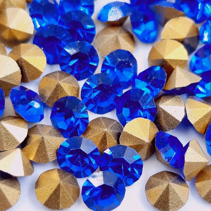 Strass Oktant Safira - SS17/PP32(4,00-4,10mm) 1.440 Peças