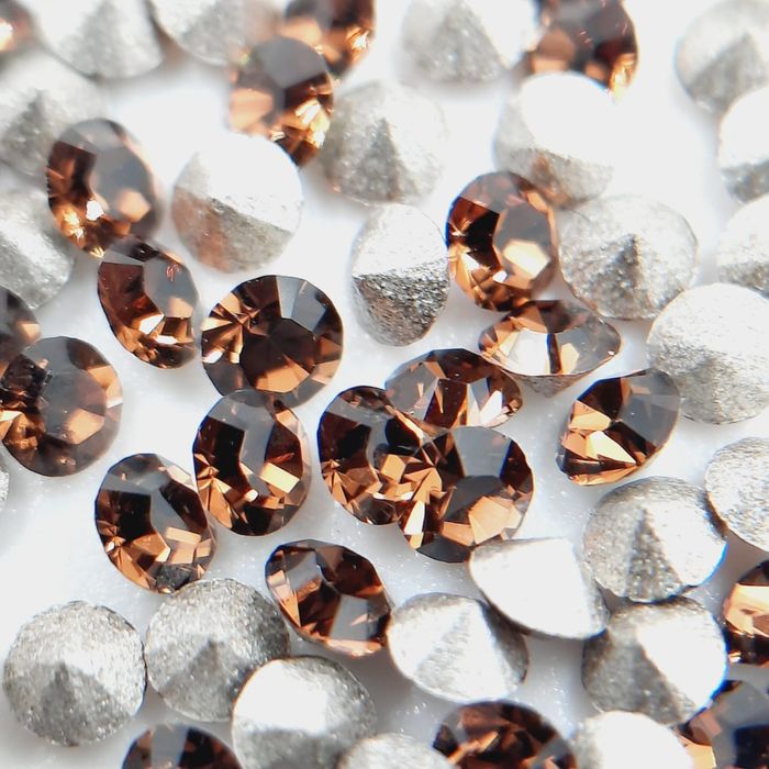 Strass Swarovski 1028 Smoked Topázio - SS5,5/PP12(1,80-1,90mm) 144 Peças 