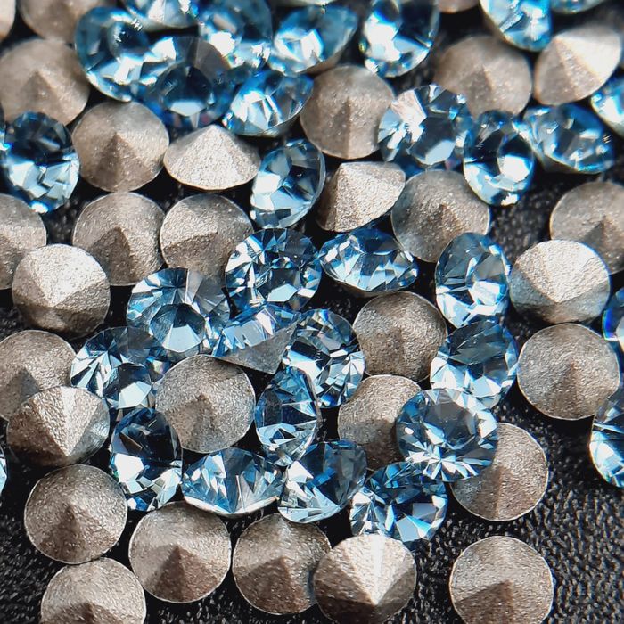 Strass Swarovski 1028 Aquamarine - SS8,5/PP18(2,40-2,50mm) 1.440 Peças 