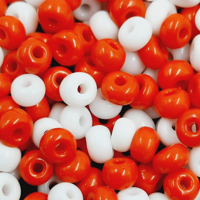 Miçanga Asmara Mix Vermelha e Branca - 6/0(4,1mm) 25g Aprox. 300 Peças