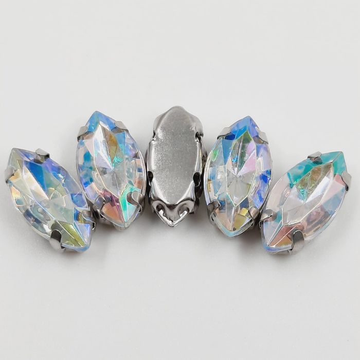 Engrampado Acrílico Navete Aurora Boreal Base níquel - 6x12mm 20 Peças