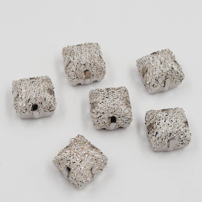 Engrampado Acrílico Telado Quadrado Cristal - 10mm 190g Aprox. 250 Peças