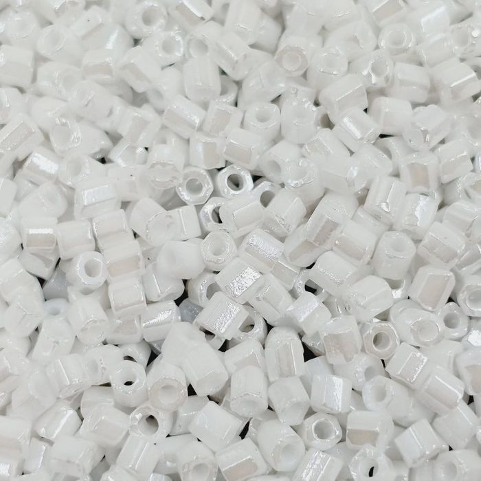 Vidrilho Asmara Branco Perolado 46102 - 9/0 25g Aprox. 1.050 Peças