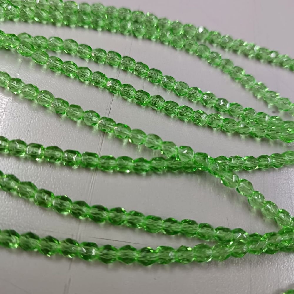 Fio de Cristal Transparente Verde 5011 - 4mm 1 Fio Aprox. 120 Peças