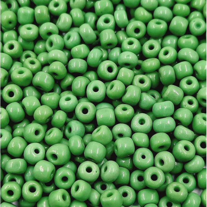 Miçanga Asmara Fosca Verde 53230 - 6/0(4,1mm) 25g Aprox. 300 Peças