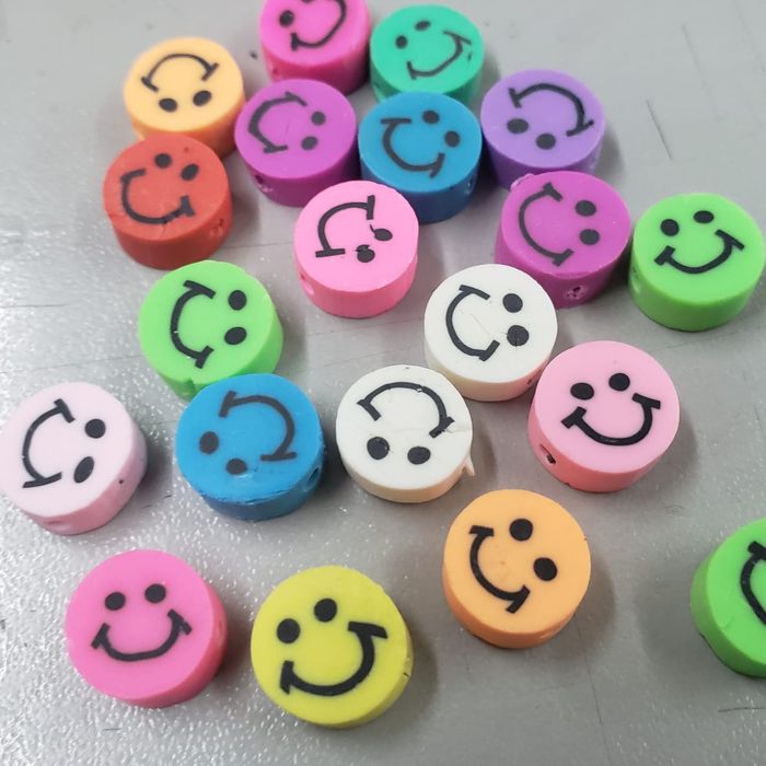 Miçanga Infantil Borracha Carinha Smile Sortido Colorido - 20 Peças