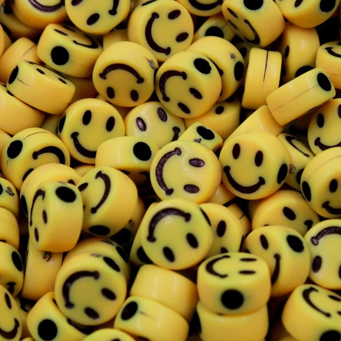 Carinha Smile Amarelo com Preto - 10mm 25g