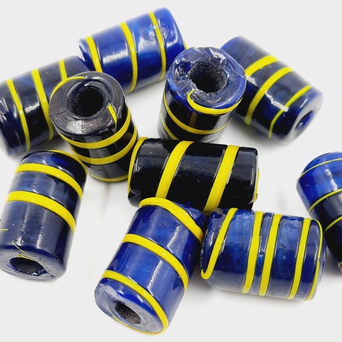 Firma Indiana Artesanal Rajada Azul com amarelo 1918 - 12x20mm 1 Peça