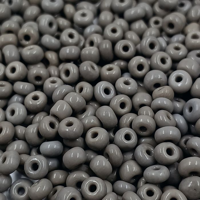 500g Miçanga 6/0 Abrama Fosca Cinza 43020