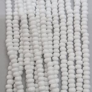 14Fios Miçanga Commercial Fosca Branca 03050  - 6/0(4,1mm) Aprox. 6.020Peças