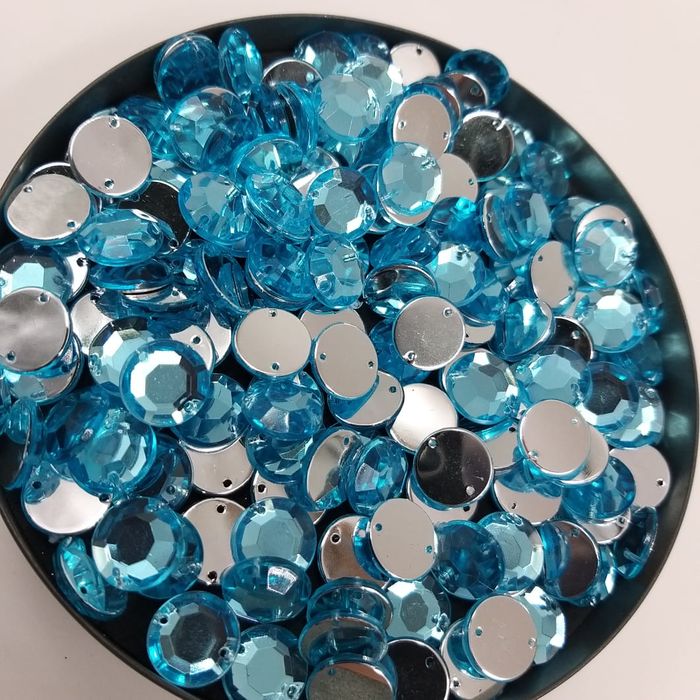 Strass Acrilico Premium para costura Redondo 2 Furos Aqua - 10mm 50 Peças