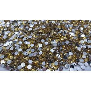 Strass Elegance Base Reta Sem Cola Light Colorado Topázio - SS20(4,60-4,80mm) 1.440 Peças
